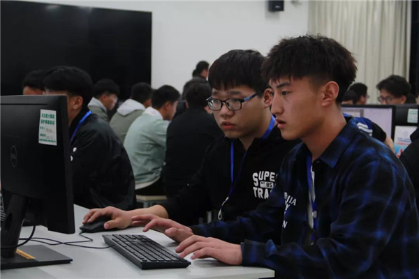 ̫������tyc4633